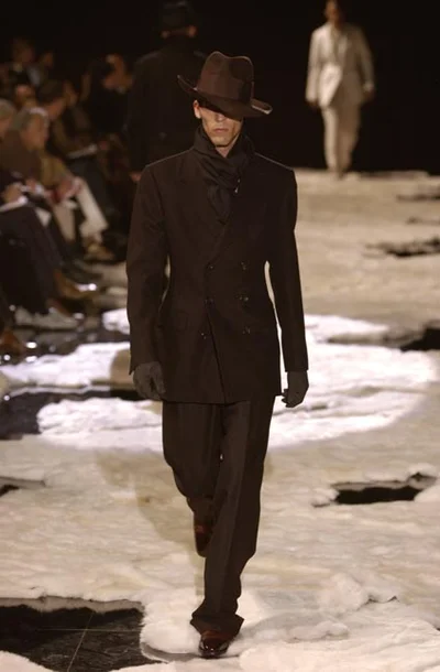 Look 4